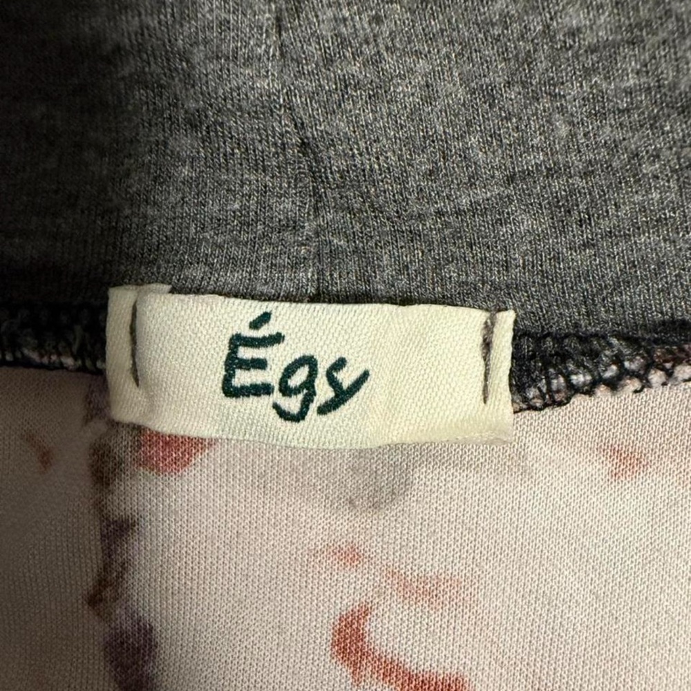 Egy Floral Hoodie with pink and Gray Pattern - Picture 4 of 8